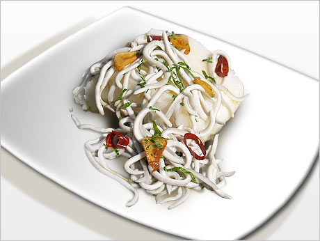 Taco de bacalao fresco a la marinera con Angulis